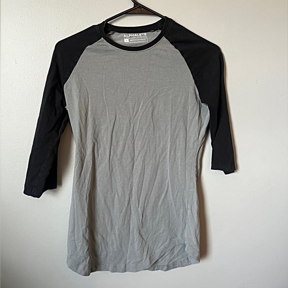 Alphalete Women’s Baseball 3/4 shirt